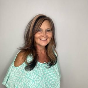 Meet your Posher, Anita